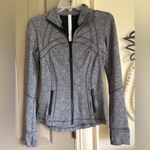 Lululemon define jacket charcoal gray women’s size 4 top/shirt/jacket
